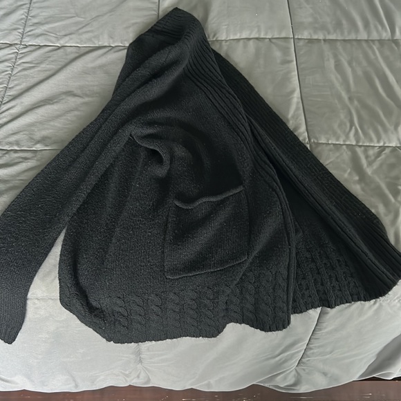 Black cardigan with pockets - Picture 4 of 4